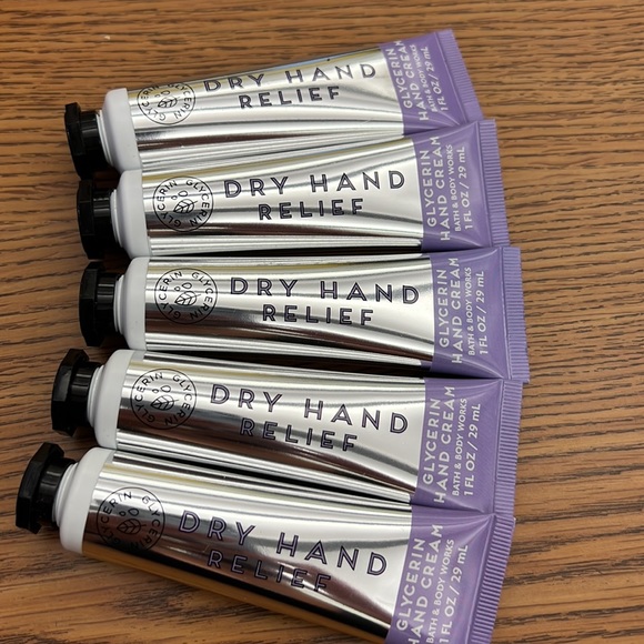 5 pk  BBW Dry Hand Relief hand Creams - Picture 2 of 3